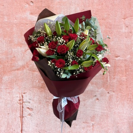 25 Red Roses and Lilies